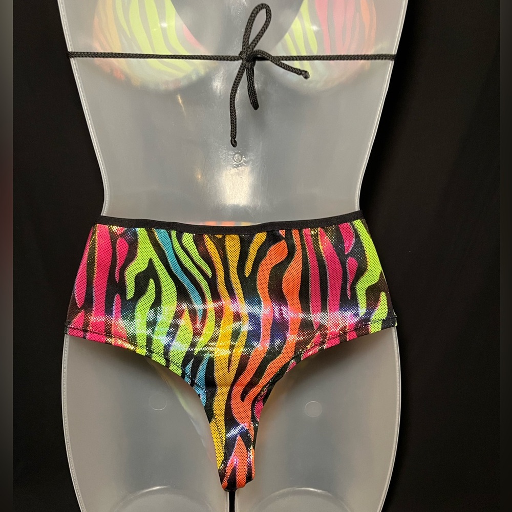 Colorful zebra set - Picture 2 of 2